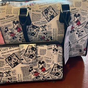 Disney Parks 2022 Minnie & Mickey Mouse bag with matching wallet NWT